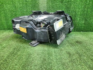 ФАРА НА AUDI A4 8EC