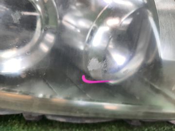 ФАРА НА TOYOTA AVENSIS AZT251