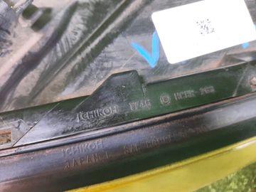 ФАРА НА NISSAN SKYLINE V35