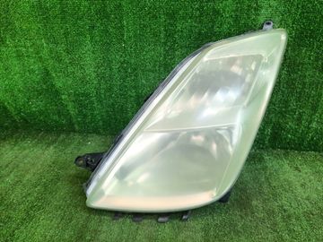 ФАРА НА TOYOTA PRIUS NHW20