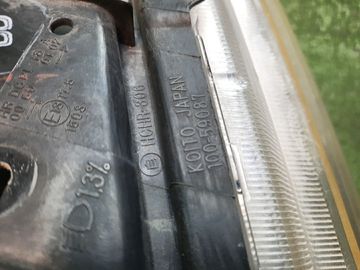 ФАРА НА SUZUKI ESCUDO TD54W