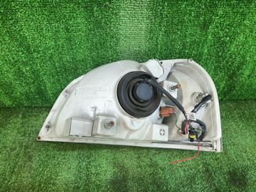 ФАРА НА TOYOTA LITE ACE KM70