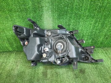 ФАРА НА NISSAN SERENA C26