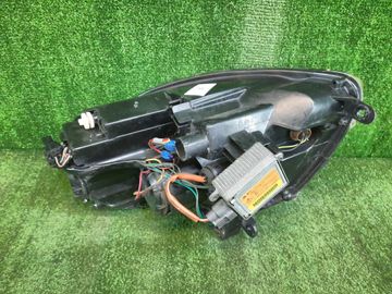 ФАРА НА NISSAN SKYLINE V35