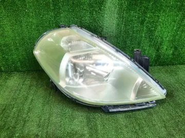 ФАРА НА NISSAN TIIDA C11
