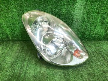 ФАРА НА NISSAN SKYLINE V35