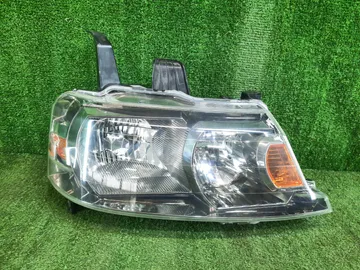 ФАРА НА HONDA STEPWGN RF7