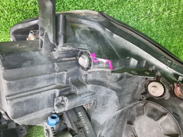 ФАРА НА NISSAN FUGA Y50