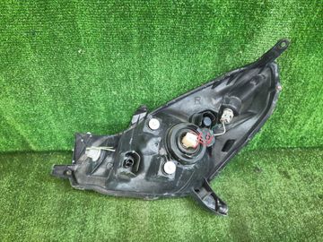 ФАРА НА TOYOTA OPA ZCT10