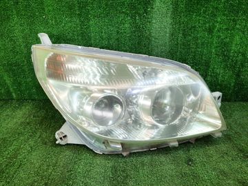 ФАРА НА TOYOTA RUSH J200E