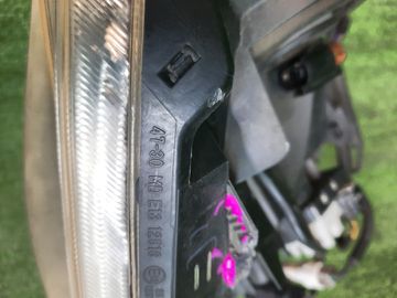 ФАРА НА TOYOTA PRIUS ZVW30