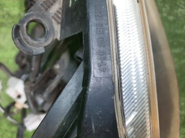 ФАРА НА TOYOTA PRIUS ZVW30