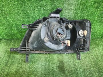 ФАРА НА HONDA STEPWGN RF2