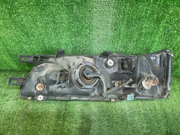 ФАРА НА NISSAN BLUEBIRD EU14