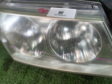 ФАРА НА NISSAN PRESAGE U30