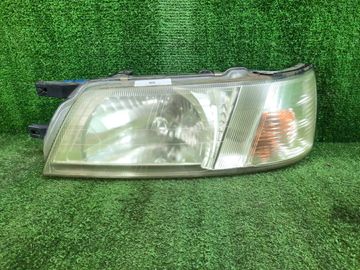 ФАРА НА NISSAN BLUEBIRD EU14