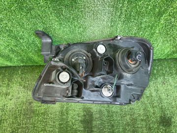 ФАРА НА NISSAN TINO V10