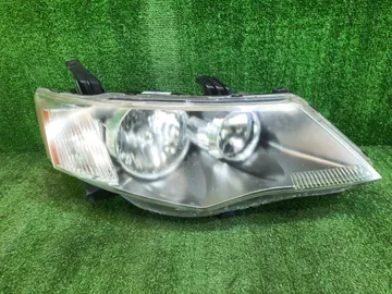 ФАРА НА MITSUBISHI OUTLANDER CW5W