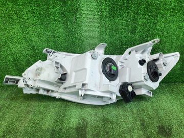 ФАРА НА TOYOTA ALLION NZT260