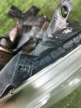 ФАРА НА TOYOTA PRIUS ZVW30