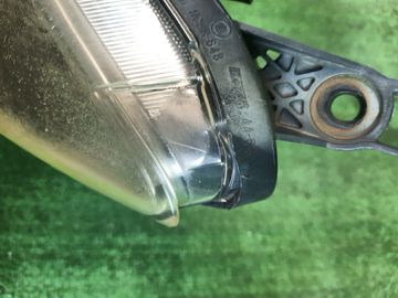 ФАРА НА TOYOTA ISIS ANM10G