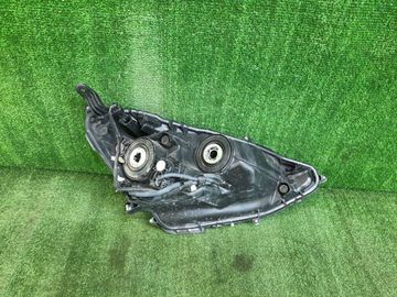 ФАРА НА TOYOTA AQUA NHP10