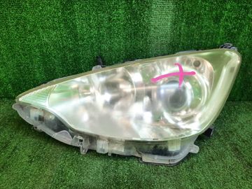 ФАРА НА TOYOTA AQUA NHP10