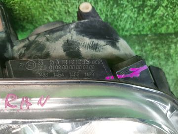 ФАРА НА VOLKSWAGEN TOURAN 1T1