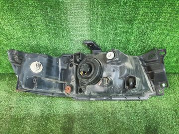 ФАРА НА MITSUBISHI CHARIOT GRANDIS N84W