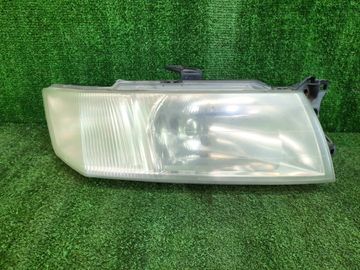 ФАРА НА MITSUBISHI CHARIOT GRANDIS N84W