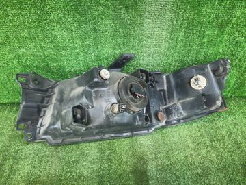 ФАРА НА MITSUBISHI CHARIOT GRANDIS N84W