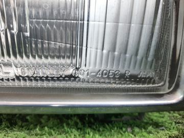 ФАРА НА MAZDA BONGO SSE8R