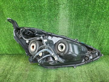 ФАРА НА TOYOTA AQUA NHP10