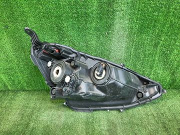 ФАРА НА TOYOTA AQUA NHP10