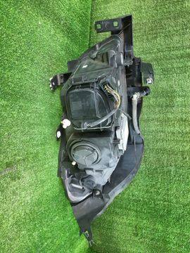 ФАРА НА BMW X1 E84