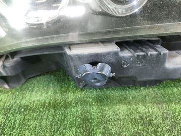 ФАРА НА BMW X1 E84