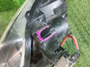 ФАРА НА NISSAN SKYLINE V35