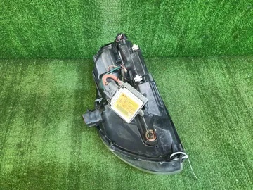 ФАРА НА NISSAN SKYLINE V35