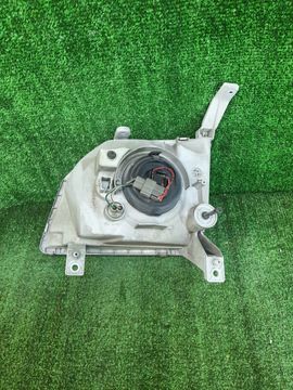 ФАРА НА DAIHATSU PYZAR G301G