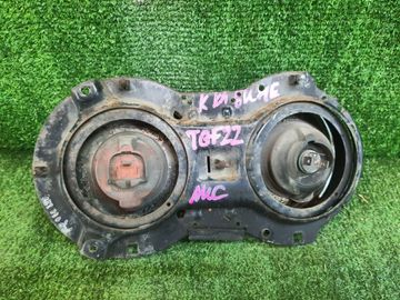 ФАРА НА NISSAN ATLAS F22