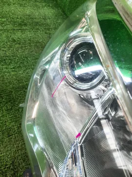 ФАРА НА NISSAN SERENA C26