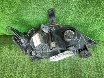 ФАРА НА MAZDA DEMIO DY3W