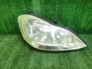 ФАРА НА TOYOTA IPSUM ACM21W