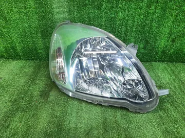 ФАРА НА TOYOTA VITZ NCP10