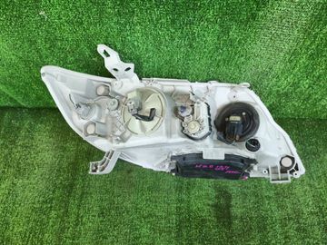 ФАРА НА TOYOTA COROLLA NZE121 