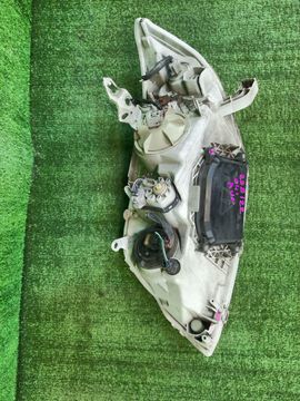 ФАРА НА TOYOTA COROLLA NZE121 