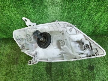 ФАРА НА TOYOTA COROLLA NZE121 