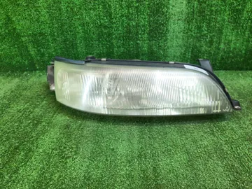 ФАРА НА TOYOTA MARK II GX90