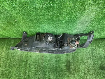 ФАРА НА TOYOTA MARK II GX90