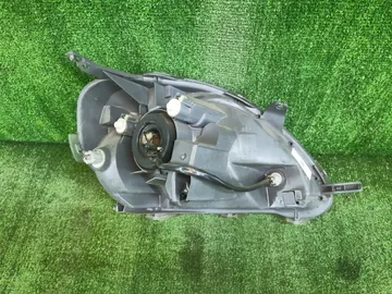 ФАРА НА TOYOTA VITZ NCP10
